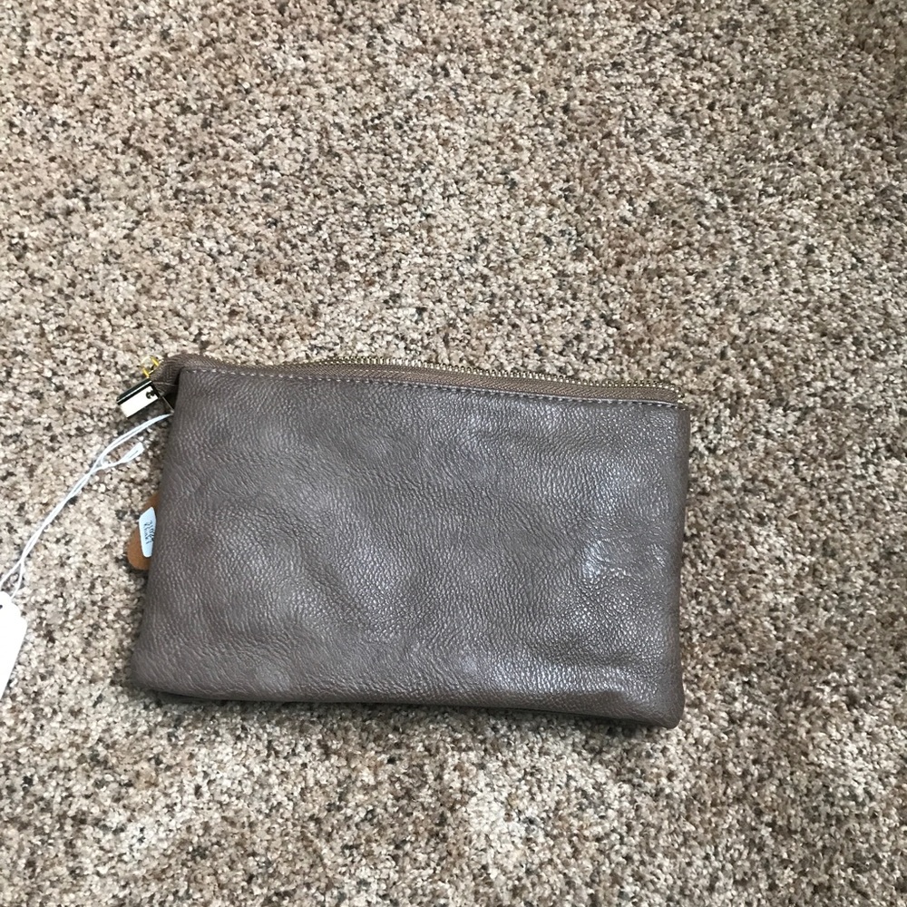 Purse - Picture 2 of 4